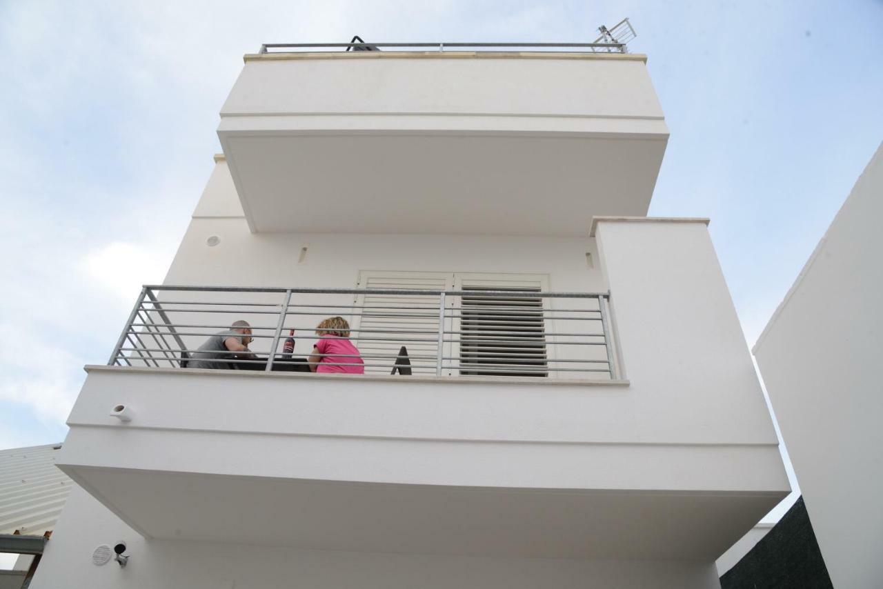 Studio Terrace